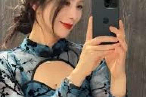 泰国网红伯德因虚假内容被警方指控公开道歉