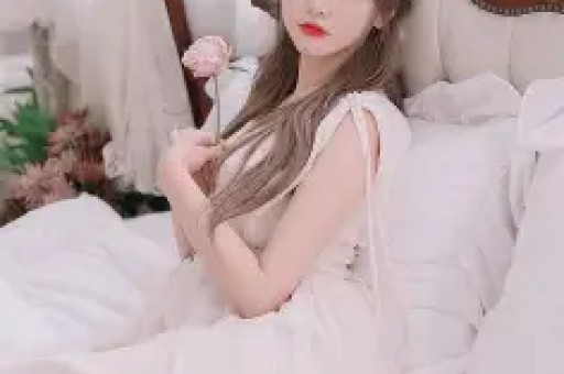 “电梯门”后续：女网红情绪很不稳定在网络上疯狂输出……